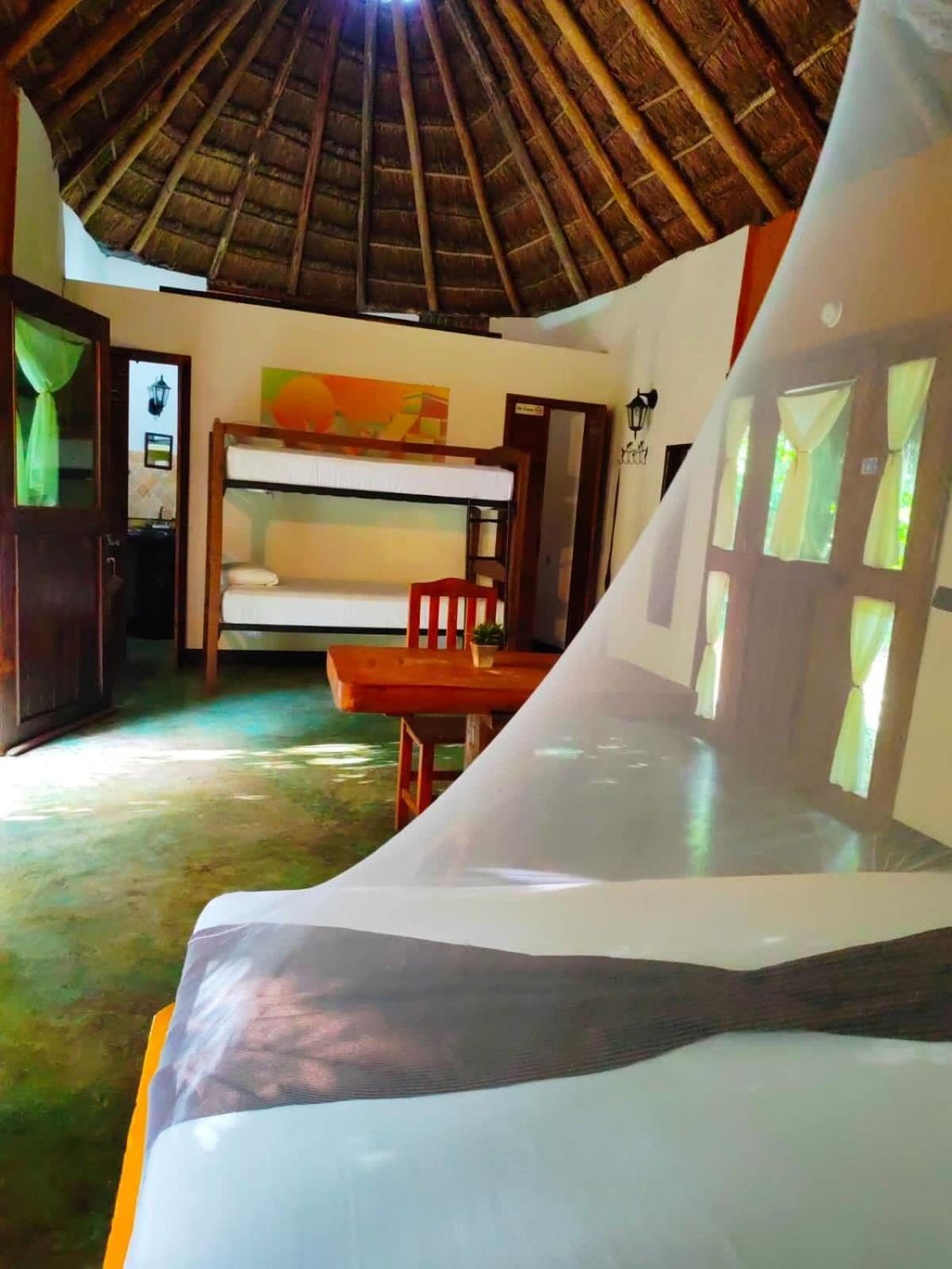 Jolie Jungle Eco Hotel (Adults Only) Leona Vicario 외부 사진